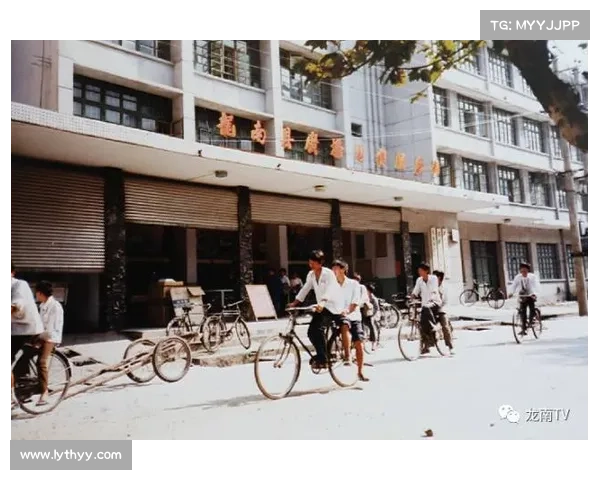 1990年赛事黄金时代重温光辉岁月传承不朽荣耀 1990年赛事黄金时代重温光辉岁月传承不朽荣耀